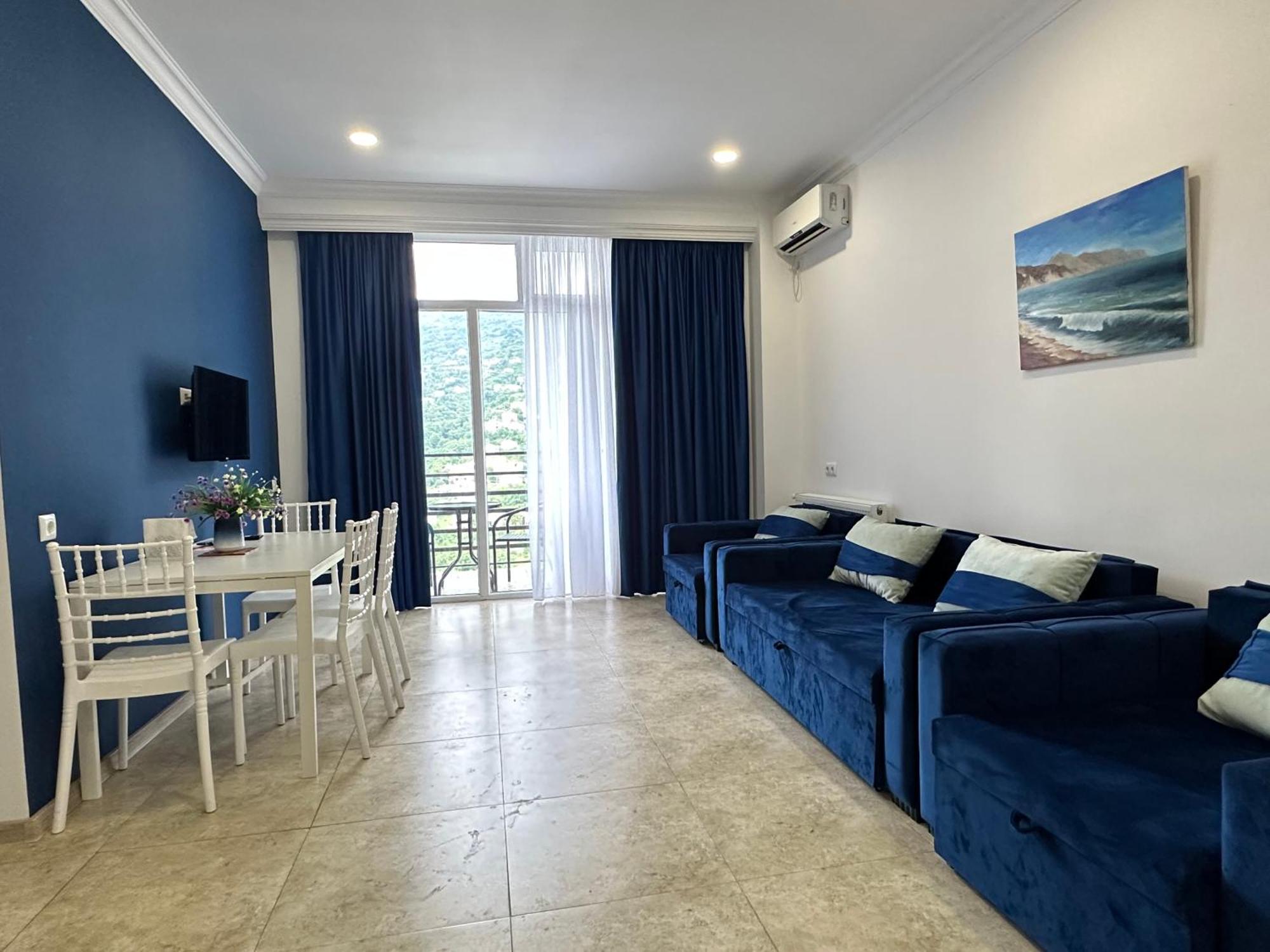 Blue Apartment โกนิโอ ภายนอก รูปภาพ